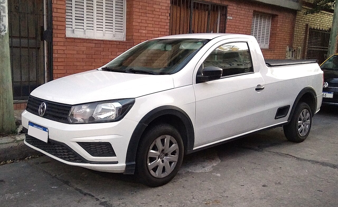 VW - VolksWagen Saveiro Robust 1.6 Total Flex 8V 2020