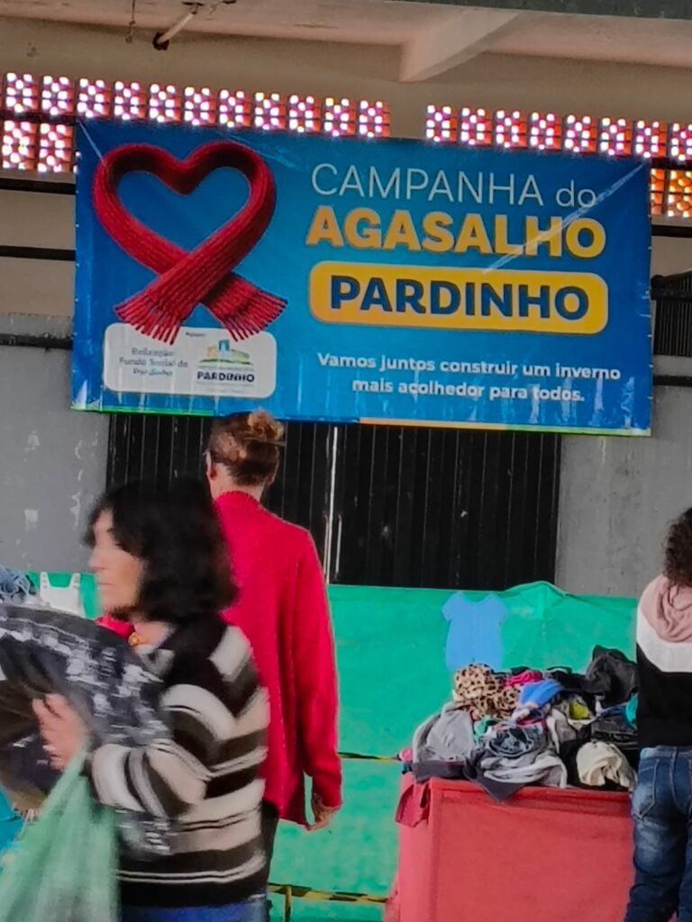 Campanha do Agasalho 2026 de Pardinho beneficia cerca de 350 famílias